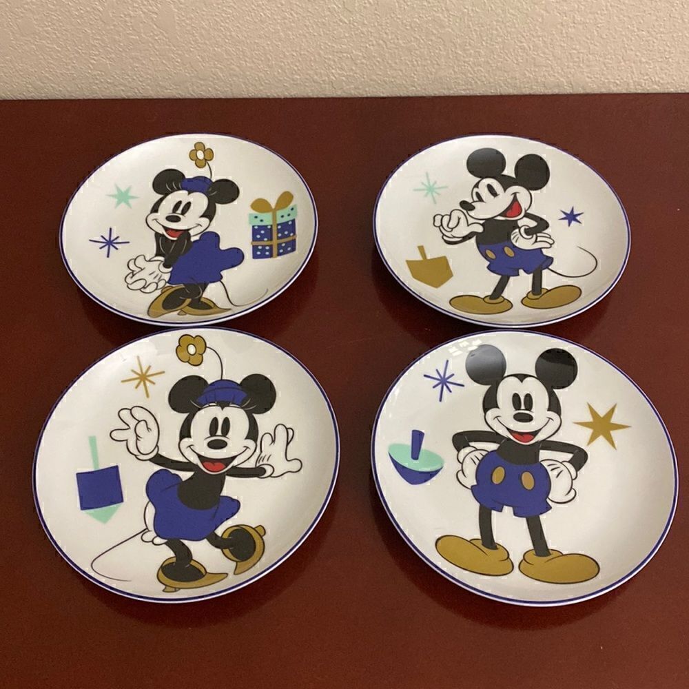 Disney Mickey & Minnie Mouse Set Of 4 Assorted Appetizer Plates Brand